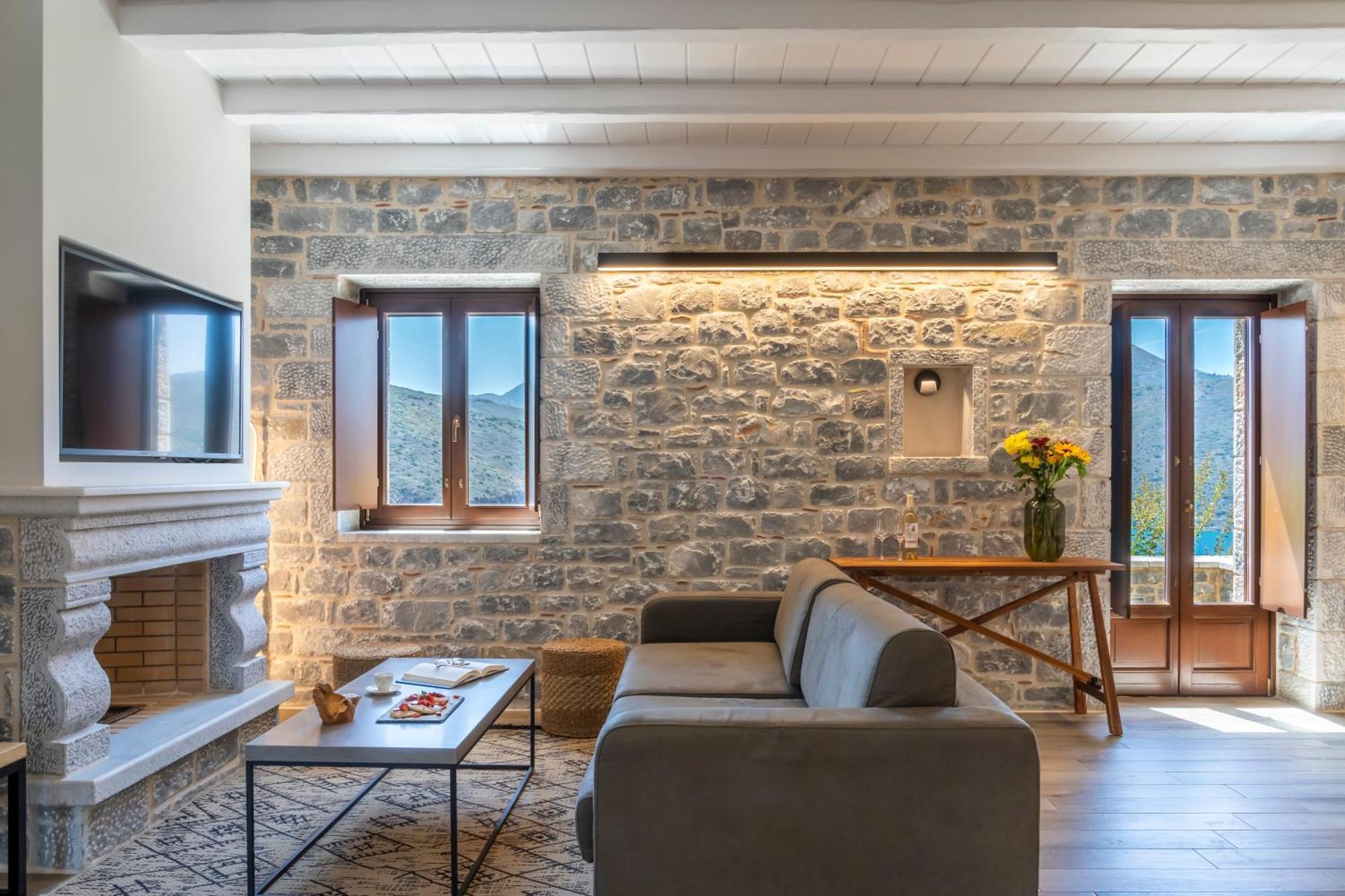 Manifest Boutique Hotel Итилон Экстерьер фото