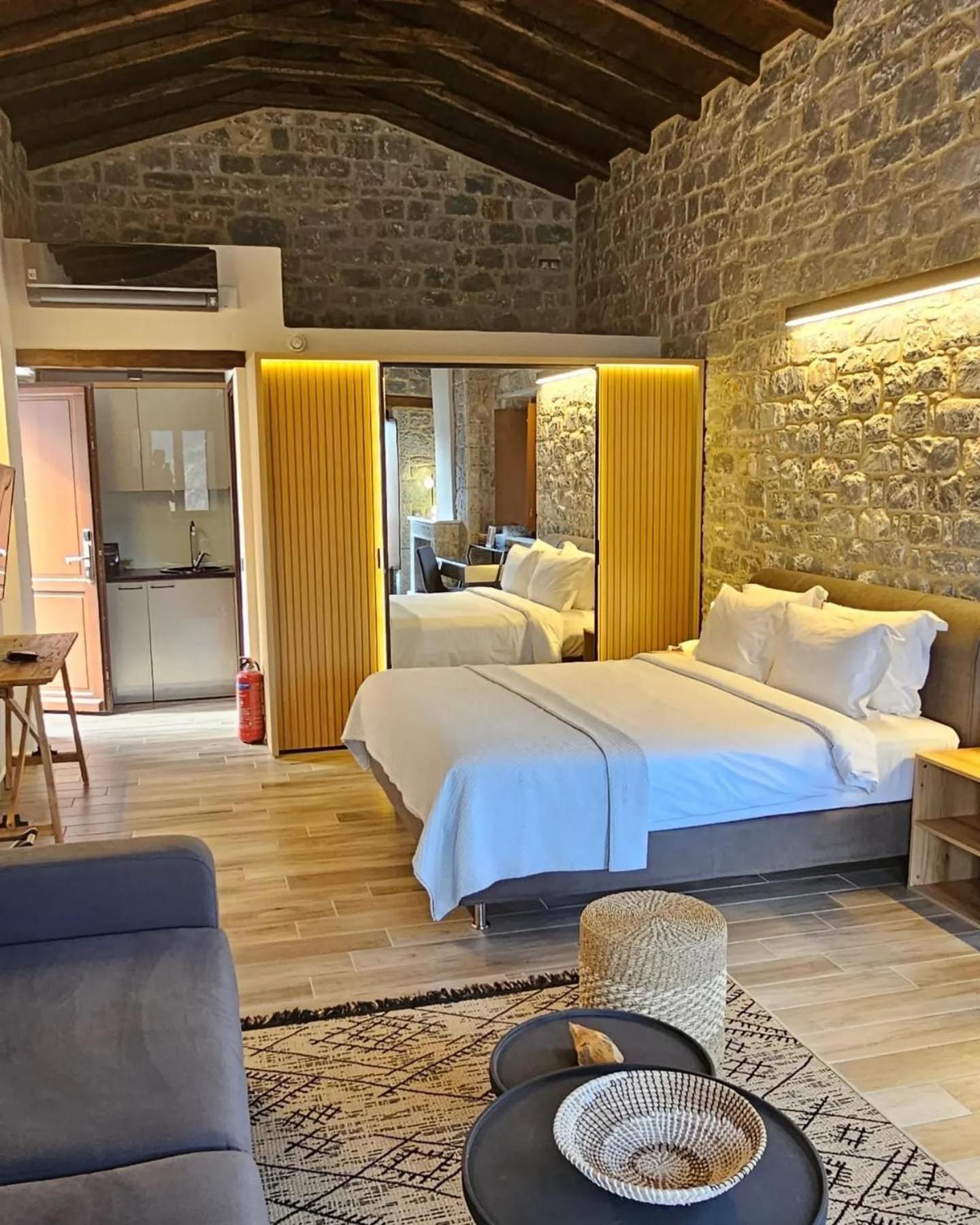Manifest Boutique Hotel Итилон Экстерьер фото
